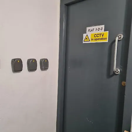 Lägenhet Town Centre Maisonette